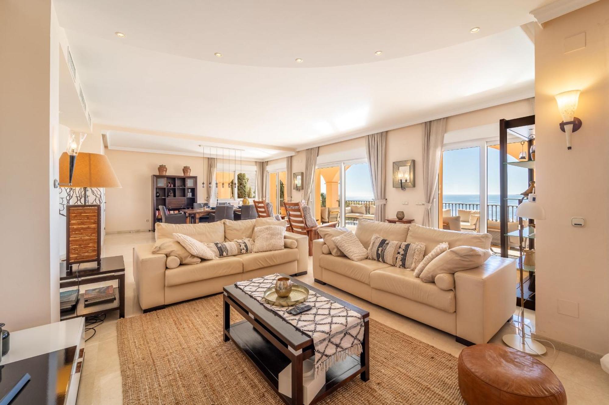 Beachside Villa With Panoramic Sea Views Benalmádena Exterior foto